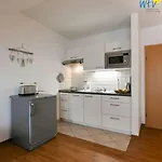 Wohnpark Stadt Hamburg 24 *